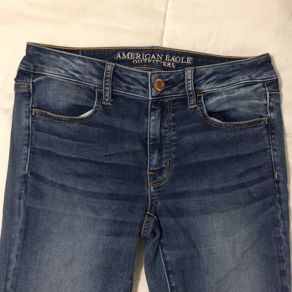 American eagle blue jeans